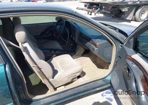 1999 Chevrolet Monte Carlo Ls from USA, damaged, VIN 2G1WW12M5X9274091